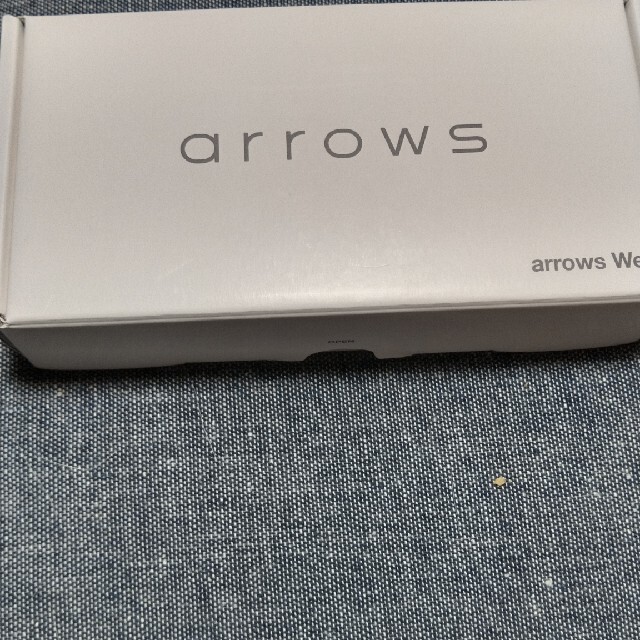 arrows(アローズ)のFCNT arrows We FCG01 ブラック　64GB アンドロイド スマホ/家電/カメラのスマートフォン/携帯電話(スマートフォン本体)の商品写真