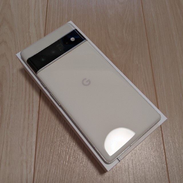 Google Pixel(グーグルピクセル)の【美品/おまけつき】国内版SIMフリー Google Pixel 6 Pro スマホ/家電/カメラのスマートフォン/携帯電話(スマートフォン本体)の商品写真