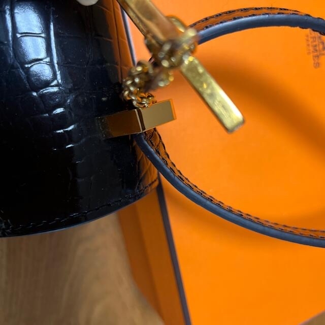 エルメス グローブホルダー 金 正規品
