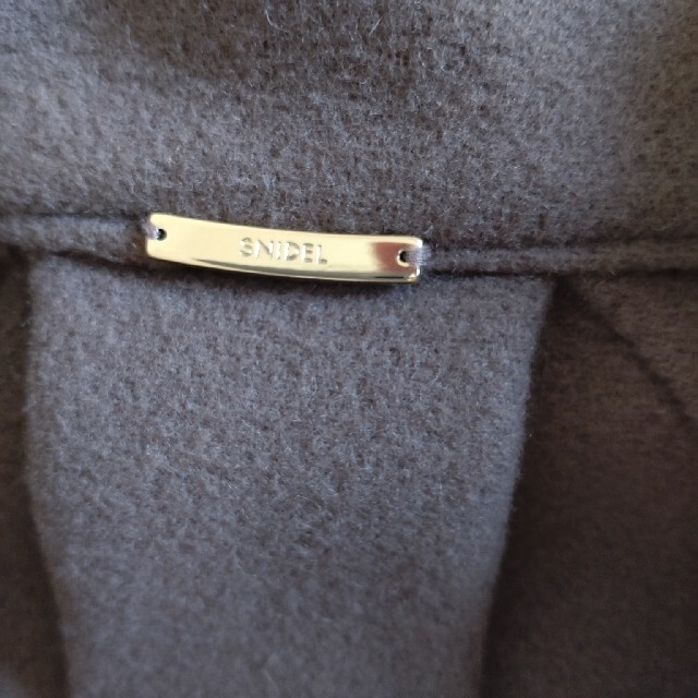 SNIDEL(スナイデル)のSNIDEL♡ステンカラーリバーコート　モカ レディースのジャケット/アウター(ロングコート)の商品写真