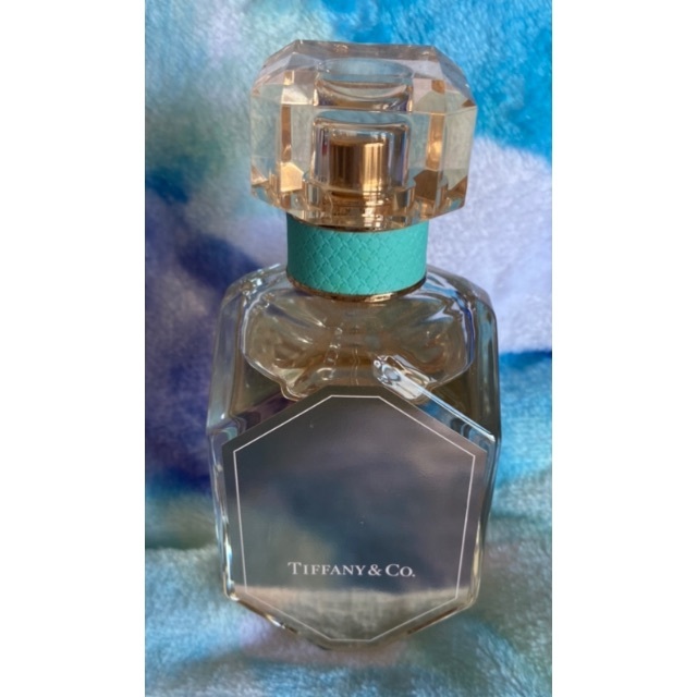 Tiffany & Co.(ティファニー)の☆mik様専用☆ティファニー☆国内正規品☆香水☆ローズゴールド☆50ml☆ コスメ/美容の香水(香水(女性用))の商品写真