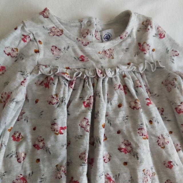 PETIT BATEAU(プチバトー)のプチバトー　ワンピース　81　２点セット キッズ/ベビー/マタニティのベビー服(~85cm)(ワンピース)の商品写真