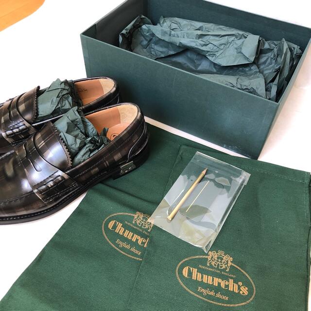 Church's(チャーチ)のお取り置き　16arrond様専用　churches tartan polish レディースの靴/シューズ(ローファー/革靴)の商品写真