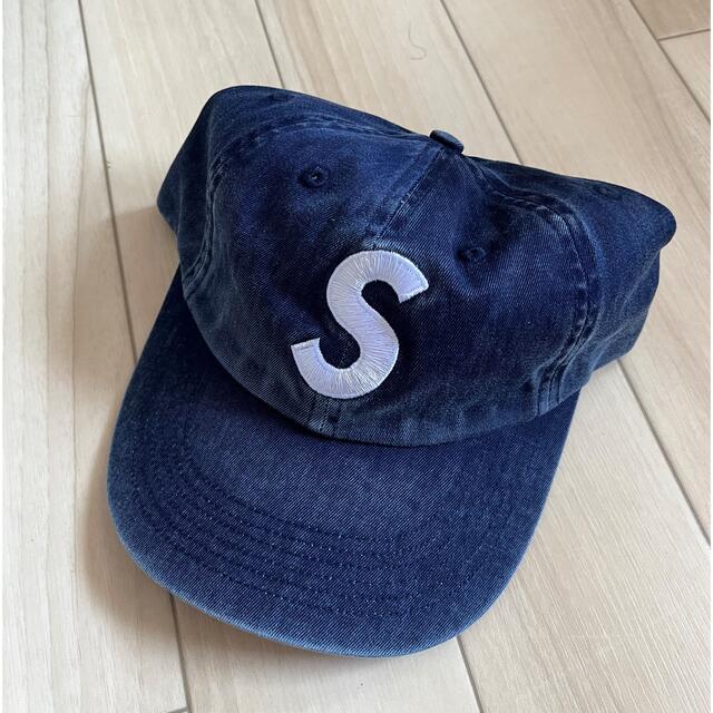 Supreme Pigment Print S Logo 6-Panel capキャップ