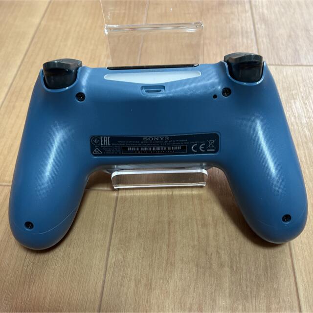 SONY(ソニー)のPS4 DUALSHOCK4 V2コントローラー エンタメ/ホビーのゲームソフト/ゲーム機本体(その他)の商品写真