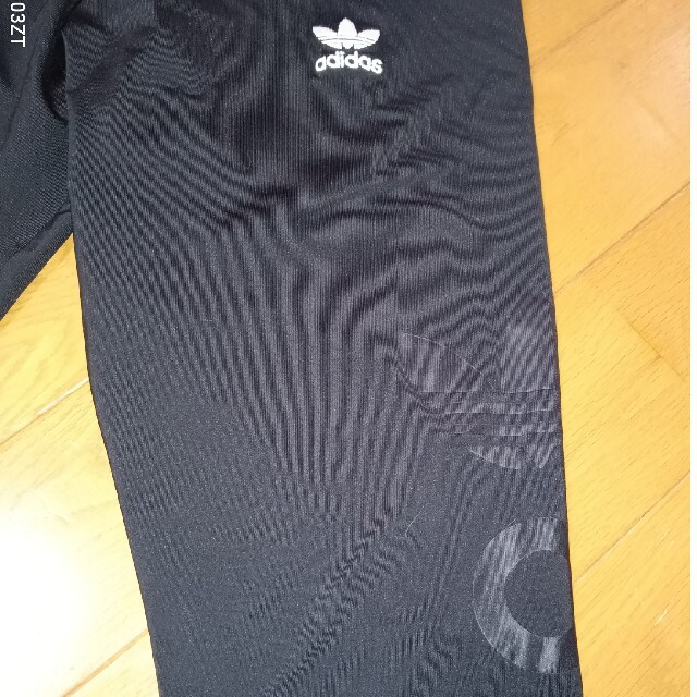 adidas(アディダス)のadidasoriginals  レディーススパッツM レディースのレッグウェア(レギンス/スパッツ)の商品写真