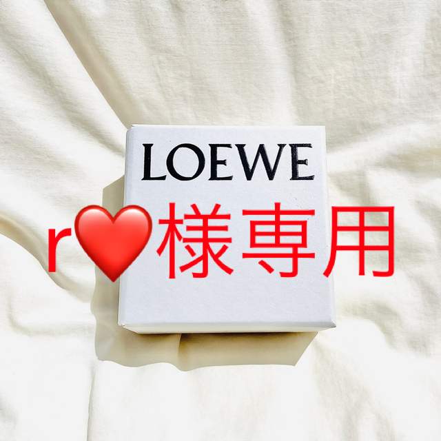 LOEWE  ロエベ　アナグラム　ブローチ　ゴールド