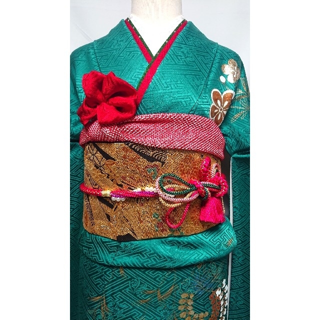 トールサイズ☆振袖7点セット《金彩・絞り舞蝶花文様》 www.hojf.com.br