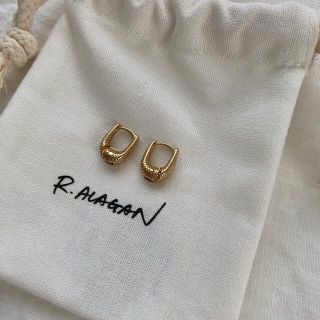 【R.ALAGAN】ララガンTINY TINY DOT PUFFY HOOPS(ピアス)