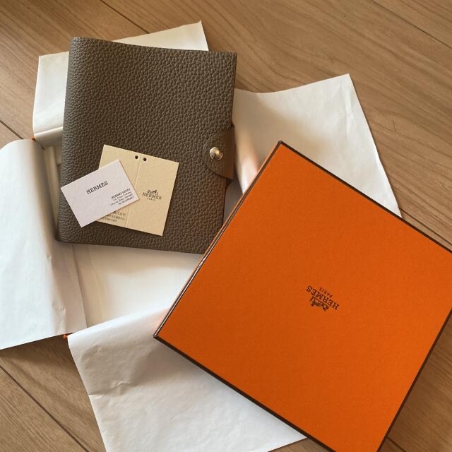 エルメス HERMES PM レフィル付 エトゥープ 手帳カバー