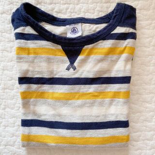 プチバトー(PETIT BATEAU)のPETIT BATEAU♡プチバトー 長袖カットソー  8ans(Tシャツ/カットソー)