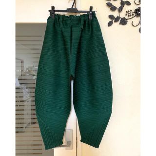 プリーツプリーズイッセイミヤケ(グリーン・カーキ/緑色系)の通販 オンライン質屋 プリーツプリーズ グリーン 半袖 Tシャツ/カットソー(半袖/袖なし)