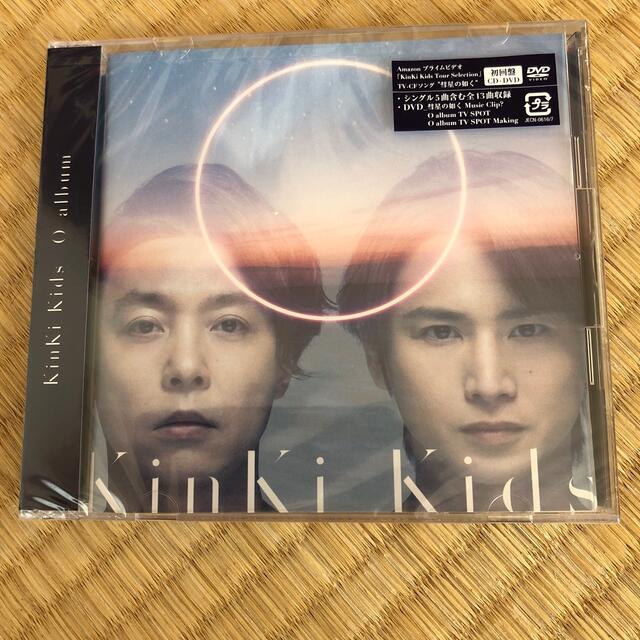 KinKi Kids(キンキキッズ)のO album（初回盤/DVD付）新品　未開封　ひびあり エンタメ/ホビーのCD(ポップス/ロック(邦楽))の商品写真