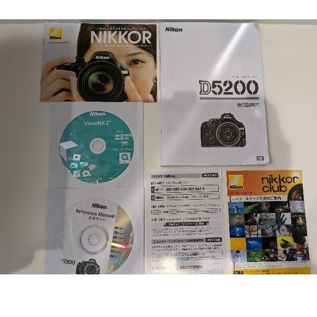 Nikon(ニコン)のNikon D5200 18-55VR レンズキット BLACK スマホ/家電/カメラのカメラ(デジタル一眼)の商品写真