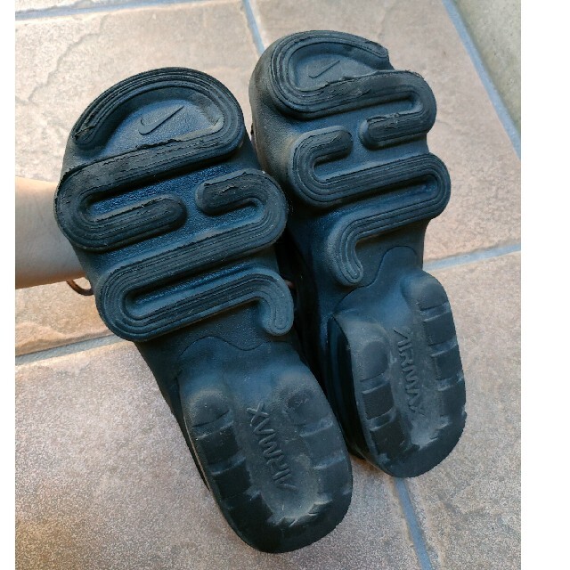NIKE(ナイキ)のナイキ★エアマックスココ 25cm レディースの靴/シューズ(サンダル)の商品写真