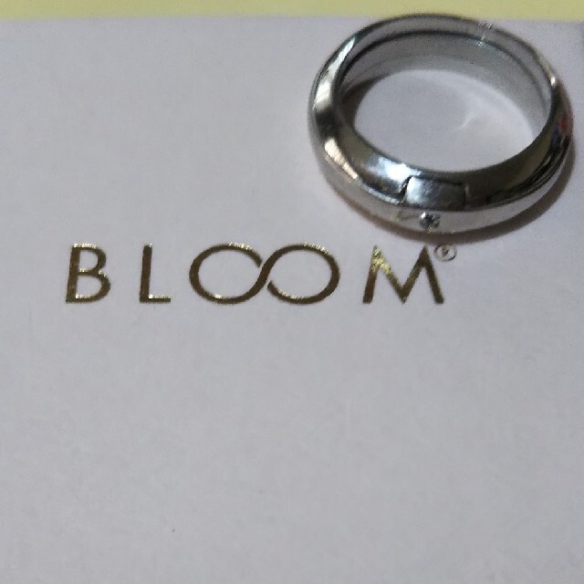 BLOOM(ブルーム)のBLOOM ピンキーリング 二つに分離できます！ レディースのアクセサリー(リング(指輪))の商品写真