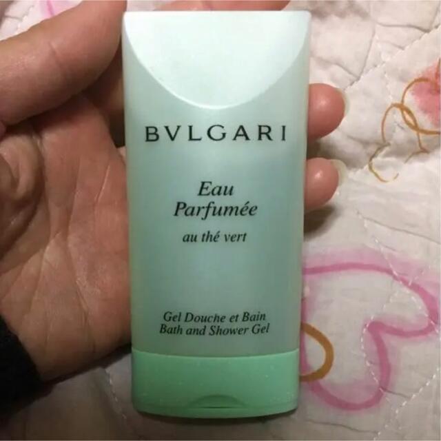 BVLGARI(ブルガリ)のブルガリ　オ・パフメ オーテヴェール バス&シャワージェル コスメ/美容のボディケア(ボディソープ/石鹸)の商品写真