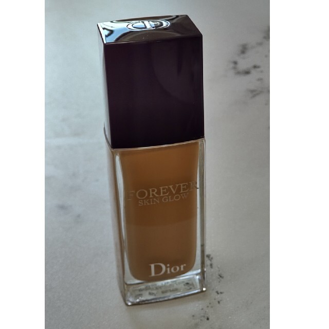 Christian Dior - ディオールスキンフォーエヴァーフルイドグロウ 1Nの通販 by saya's shop｜クリスチャン