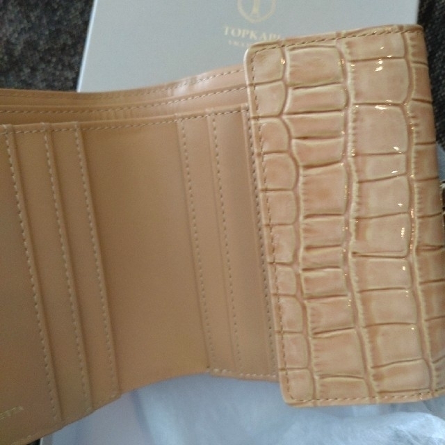TOPKAPI(トプカピ)の日本製 クロコ型押しエナメル がま口折財布 コッコ ベルニーチェ レディースのファッション小物(財布)の商品写真