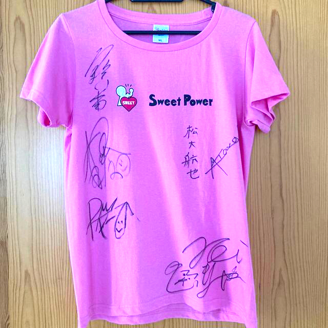 スウィートパワー 直筆サイン入りTシャツ 桐谷美玲 高杉真宙 荒木飛羽
