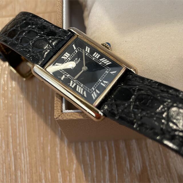 Cartier(カルティエ)のmust de cartier tank メンズの時計(腕時計(アナログ))の商品写真