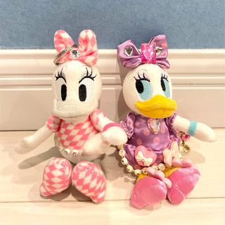 デイジー(Daisy)のデイジーのキーホルダー2点セット(キャラクターグッズ)