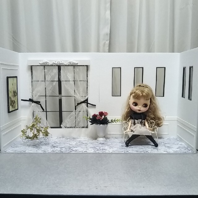 品質は非常に良い sold ドールハウス 背景ボード ハンドメイド その他