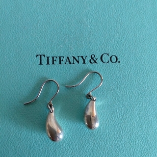 ティファニー(Tiffany & Co.)のgoo25さま専用ティファニー　ティアドロップ(ピアス)