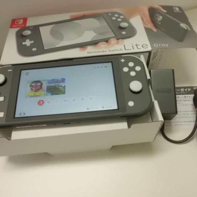 Nintendo Switch(ニンテンドースイッチ)のNintendo Switch Lite Gray 任天堂スイッチライト エンタメ/ホビーのゲームソフト/ゲーム機本体(携帯用ゲーム機本体)の商品写真