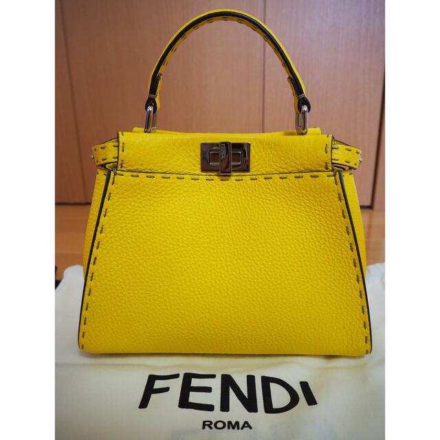 スモールFENDI 2021年春夏　ピーカブー　スモール　黄色