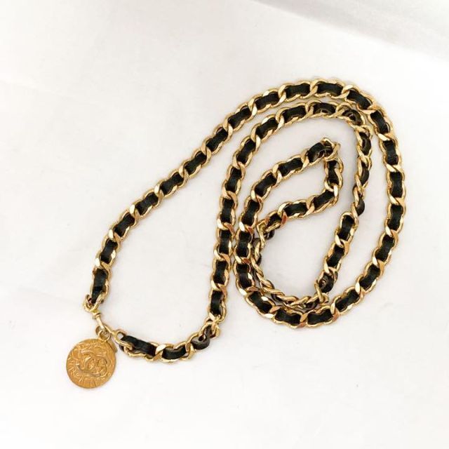 一部予約販売】 CHANEL - 希少 シャネル レザー チェーンベルト ココ