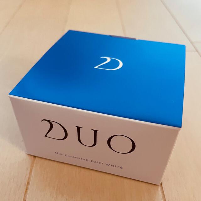 DUO クレンジングバーム ホワイトa 90g  コスメ/美容のスキンケア/基礎化粧品(クレンジング/メイク落とし)の商品写真