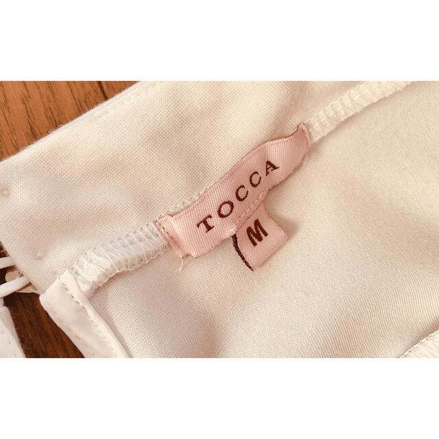 TOCCA(トッカ)のTOCCA ビジュー付き半袖ブラウス レディースのトップス(シャツ/ブラウス(半袖/袖なし))の商品写真