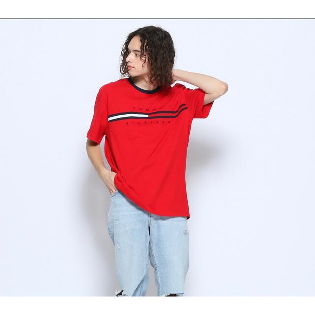 TOMMY HILFIGER(トミーヒルフィガー)のトミーヒルフィガー ロゴ 赤Tシャツ レディースのトップス(Tシャツ(半袖/袖なし))の商品写真