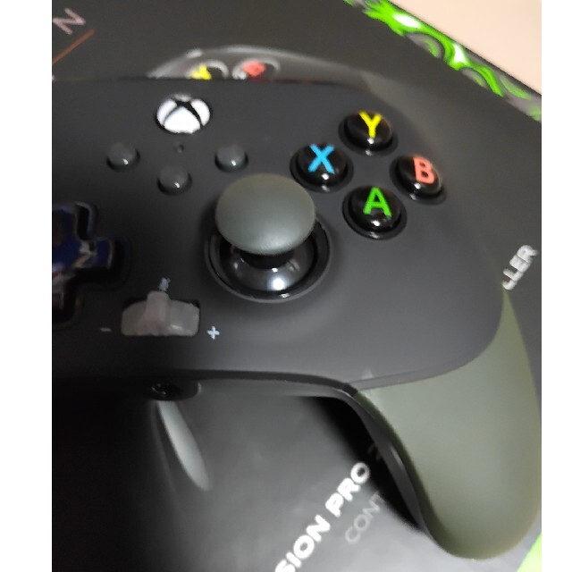 Xbox(エックスボックス)のxboxコントローラー エンタメ/ホビーのゲームソフト/ゲーム機本体(その他)の商品写真