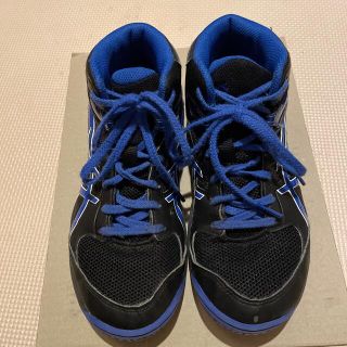 アシックス(asics)のバスケシューズ　22.5cm(シューズ)