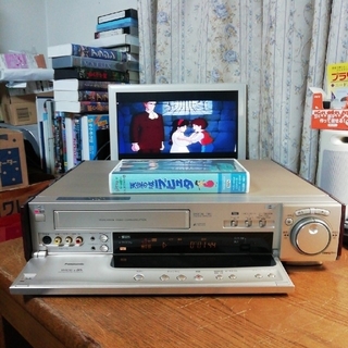 Panasonic S-VHSレコーダー【NV-SB1000W】