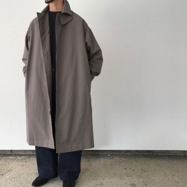 STUDIO NICHOLSON(スタジオニコルソン)のSTUDIO NICHOLSON VENTILE GABARDINE COAT メンズのジャケット/アウター(ステンカラーコート)の商品写真