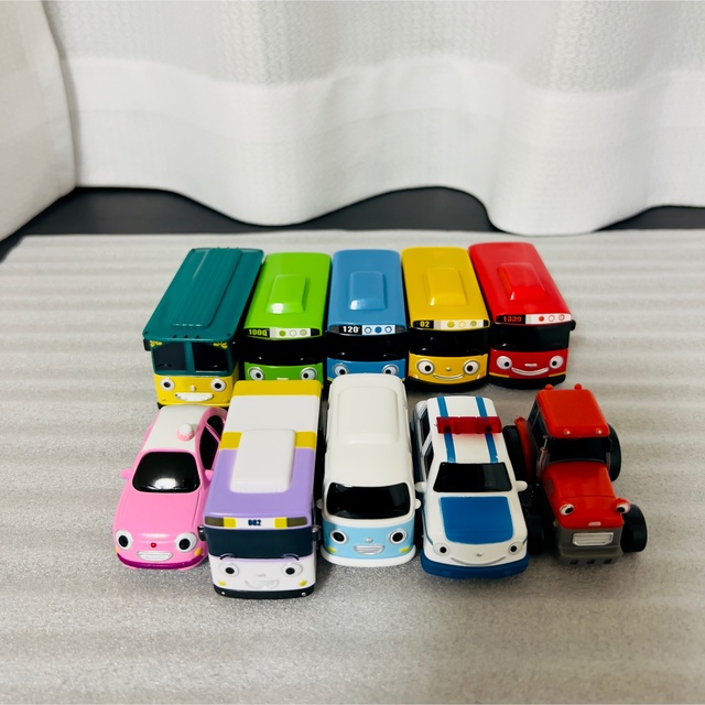 【10種類】ちびっこバス タヨ TAYO 韓国 メタルミニカー 正規品 エンタメ/ホビーのおもちゃ/ぬいぐるみ(ミニカー)の商品写真