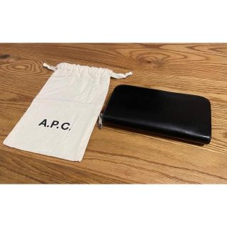 アーペーセー(A.P.C)の☆極美品!☆A.P.C. 長財布 ラウンドファスナー ブラック 黒(長財布)