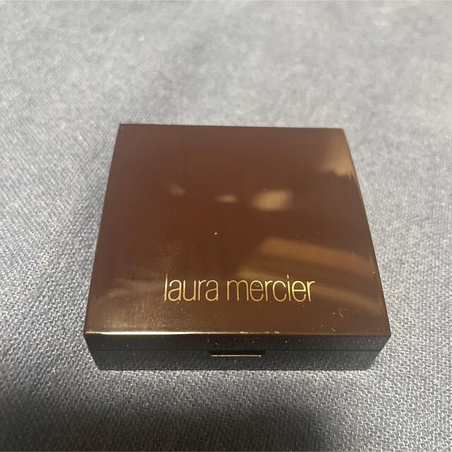 laura mercier(ローラメルシエ)のlaura mercier シークレットブラーリングパウダー コスメ/美容のベースメイク/化粧品(アイシャドウ)の商品写真