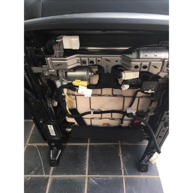 ☆ レクサス ☆ IS-F IS F(USE20) 運転席 シート 右 破れ無し - 自動車 ☆ レクサス ☆ IS-F IS F(USE20) 運転席 シート 右 破れ無し - 自動車