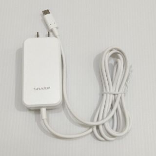 シャープ(SHARP)のSHARP 純正ACアダプタ 高速充電器 (SH-AC05)(バッテリー/充電器)