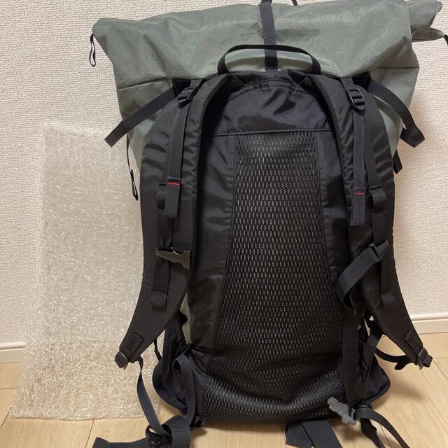 ストレスを 山と道 three 新作 グレー Lの通販 by jun's shop|ラクマ ハイカーが