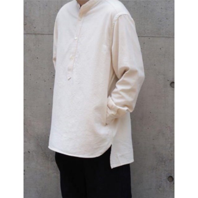 COMOLI(コモリ)のCONFECT Band Collar Pullover Shirt メンズのトップス(シャツ)の商品写真