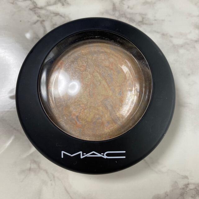 MAC(マック)の美品　M・A・C ミネラライズスキンフィニッシュライトスカペード コスメ/美容のベースメイク/化粧品(フェイスカラー)の商品写真