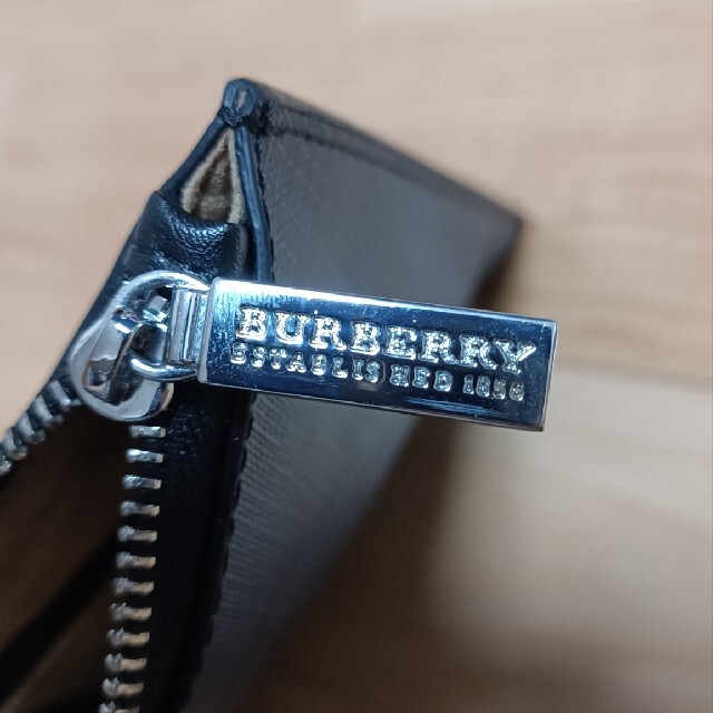 極美品】BURBERRY セカンドバッグ/クラッチバッグ ロンドンチェック 極美品】BURBERRY セカンドバッグ/クラッチバッグ ロンドンチェック