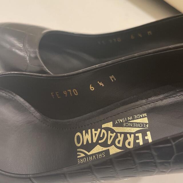 FERRAGAMO - 未使用 フェラガモ LIKE パンプス 6 1/2 パイソン FERRAGAMO - 未使用 フェラガモ LIKE パンプス 6 1/2 パイソン