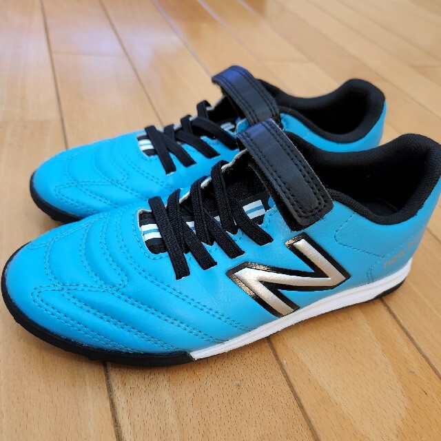 New Balance(ニューバランス)のニューバランス 442 JNR V TF(ブルー)　20cm スポーツ/アウトドアのサッカー/フットサル(シューズ)の商品写真