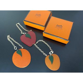 Hermes - エルメスHERMESフルーツチャーム3点セット♡アップル ...